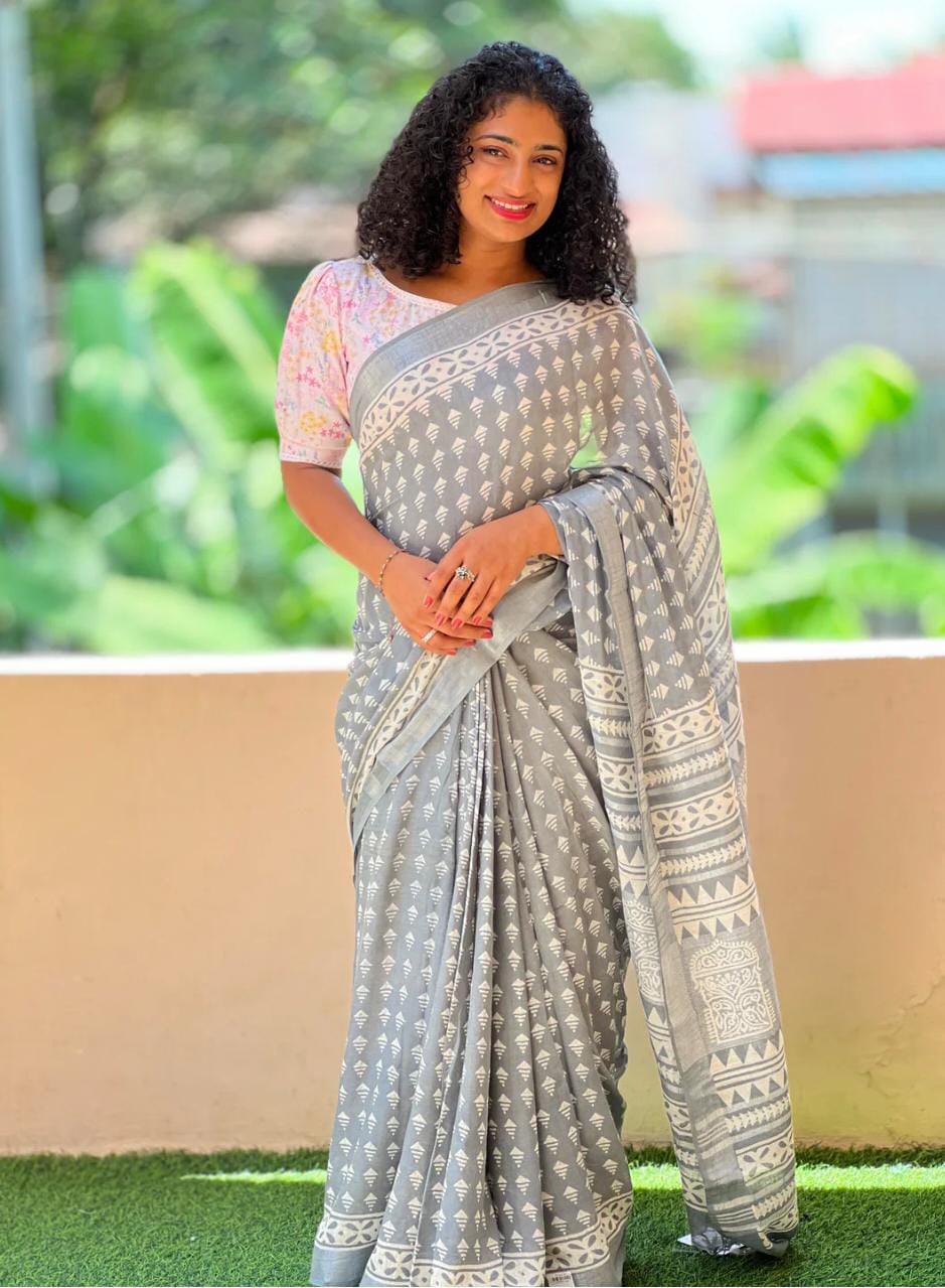 Bhagapuri Cotton Silk Printed Saree with Blouse Piece