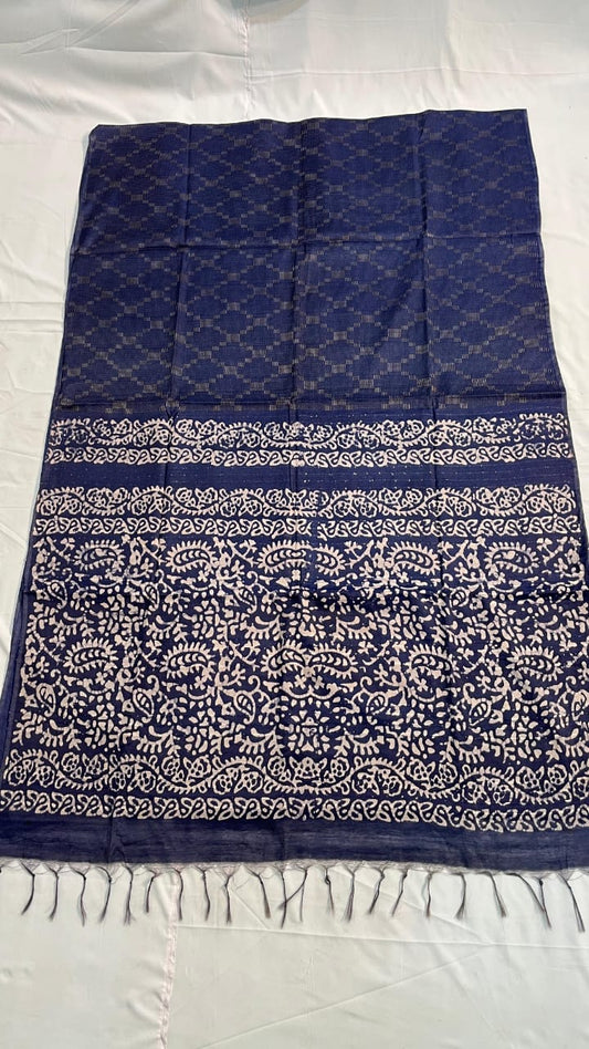 Dupion thread weaving batik printed pallu